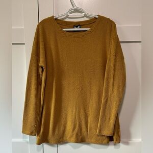 H by Bordeaux Mustard Ribbed Tunic Top with Asymmetrical Open Back - M